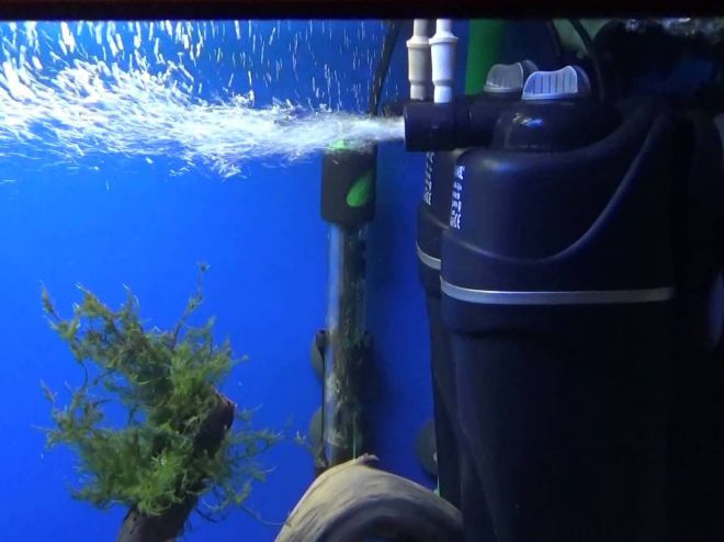 Как установить помпу в аквариум?
